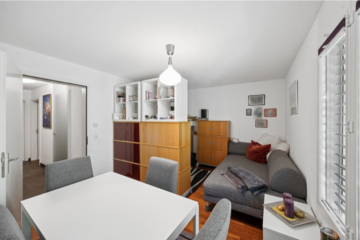 Backbone_553230-A_045_WEB - Wohnen mit Weitblick in Neuenegg – stilvolles Terrassenhaus am Ahornweg 57